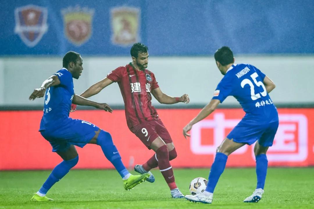 تتجه الأنظار نحو موقعة الأرجنتين وكرواتيا في نصف نهائي مونديال قطر 2022